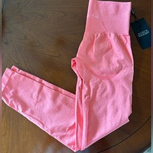 Vibrant Pink Stretchy Leggings for Active Wear